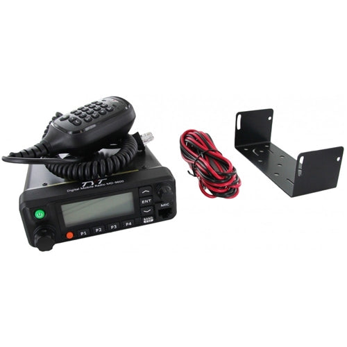 20-watt mobile radio with hand mic, power lead and mounting bracket
